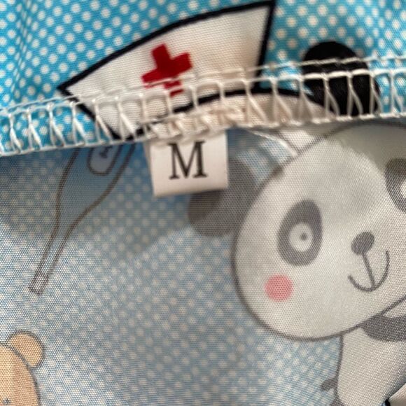 Scrub Top Medical Personnel Blue Panda & Teddy Bear Nurse Print Women’s Medium - Picture 5 of 5